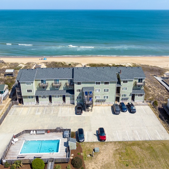 SWK10: Sea-Eye-Eh? | Front Exterior - Aerial View