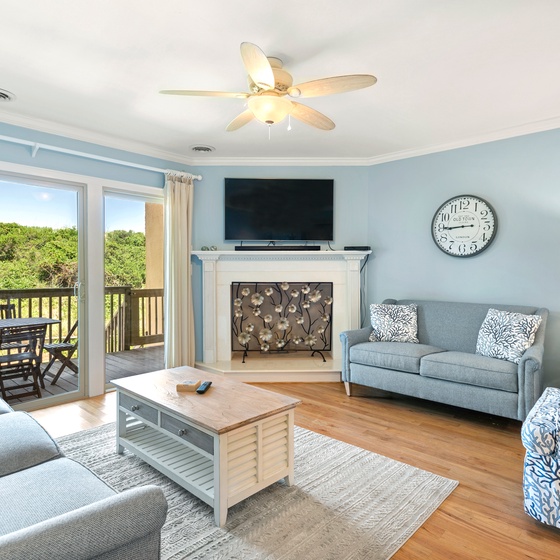 QF3: Second Wind | Mid Level Living Area - Fireplace Not Available For Guest Use