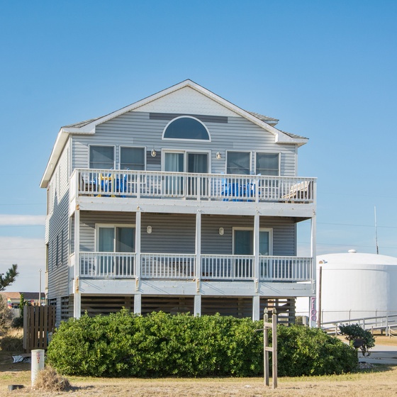 NH2700 Salty Vibes l Front Exterior