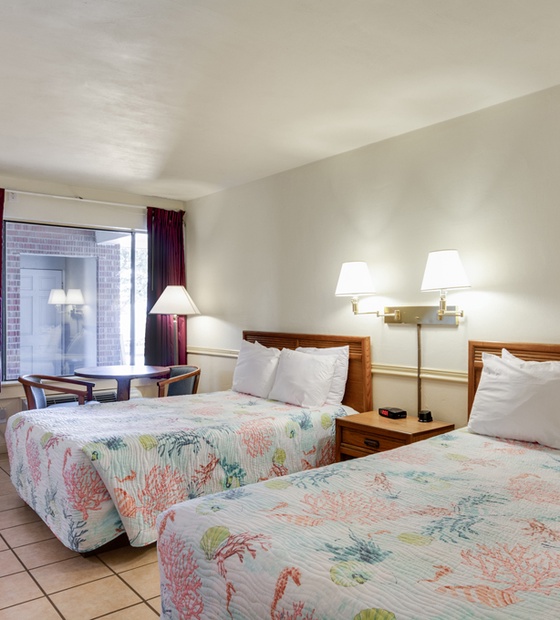 The Anchorage Inn | Two Double Beds