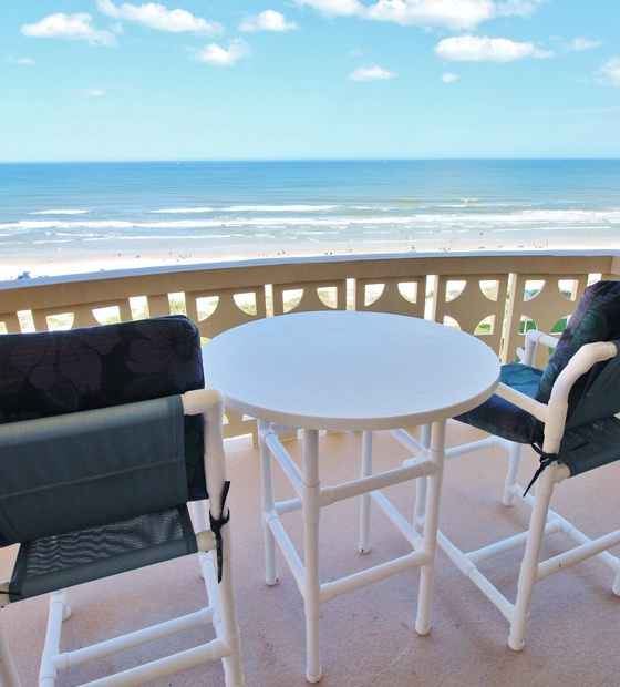 Unwind to the sounds of ocean waves