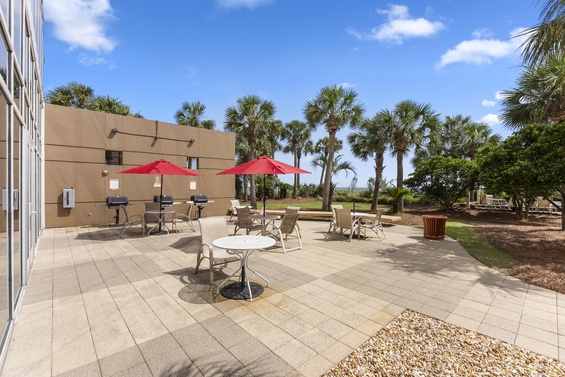 BAC29B8C-2ACB-4EB7-B239-96FEDA50A866