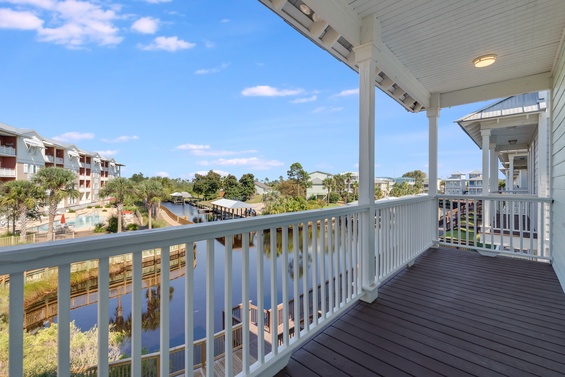 Scenic Gulf-View Balcony