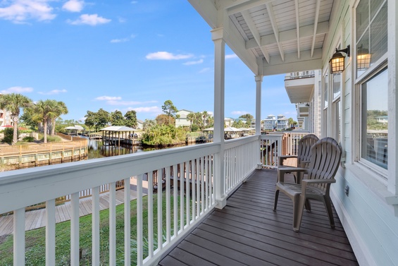 Scenic Gulf-View Balcony
