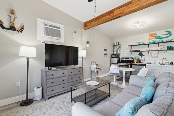 Bright Living with Smart TV