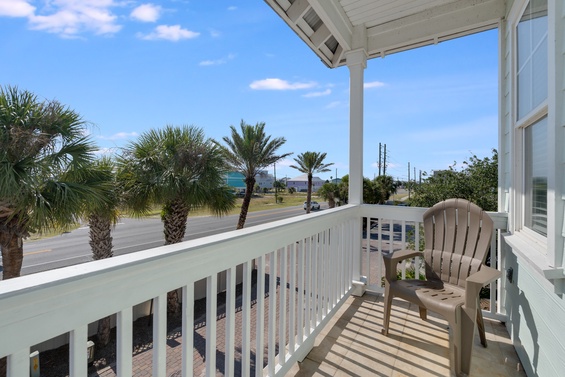 Scenic Gulf-View Balcony