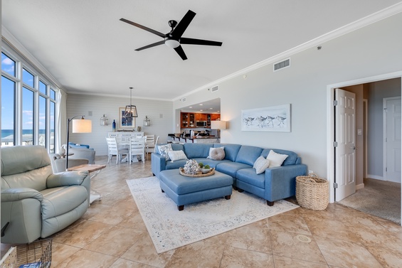 F1EDA48A-F8D4-496F-8B8D-4E79B24E1C0D