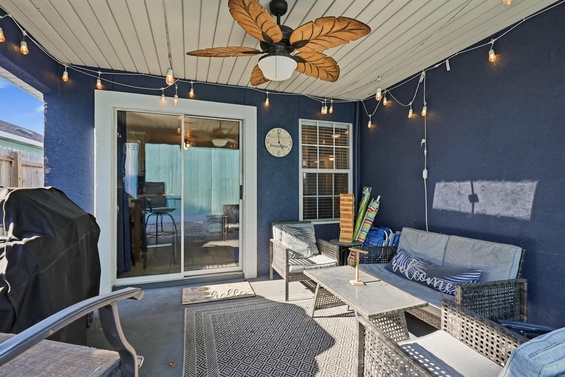 Peaceful Oceanview Balcony