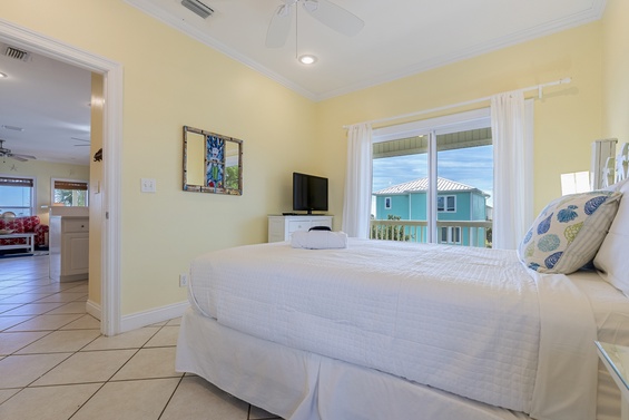 Tranquil Coastal Comfort