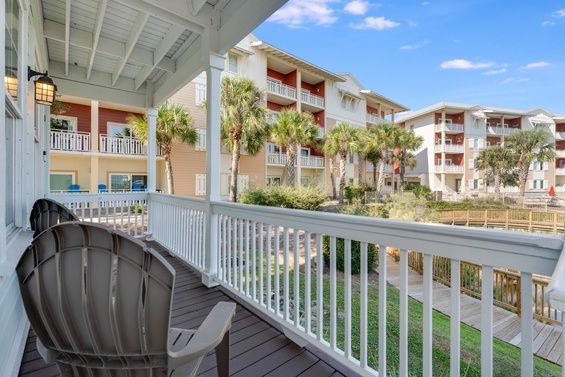 Scenic Gulf-View Balcony