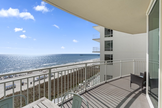 Wraparound Gulf Balcony with Sunset Views