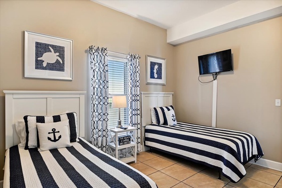 Tranquil Gulfside Comfort