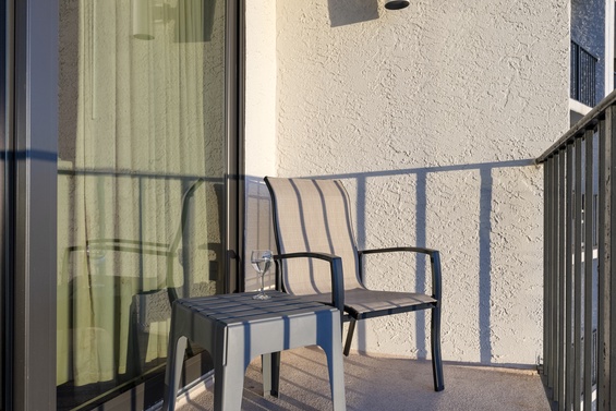 Gulfside Retreat with Stunning Views