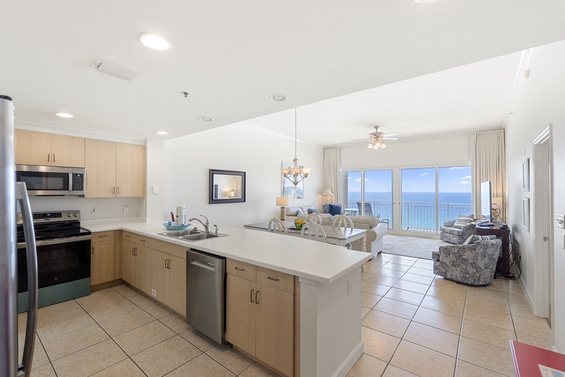 Fully equipped with Beach Views