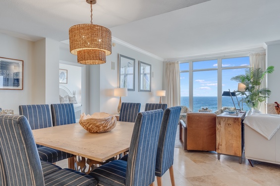 Oceanview Dining Experience