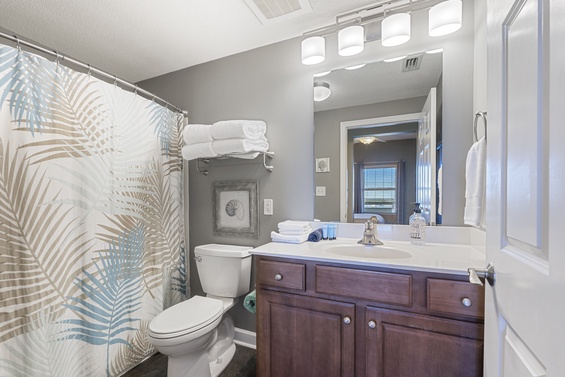 Spa-Like Modern Bath