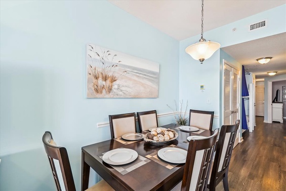 Scenic Oceanview Dining