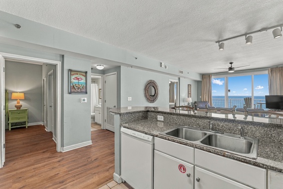 Fully Equipped Modern Kitchen