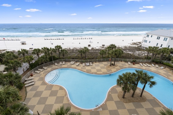 10E03DF8-1346-4F52-8A40-FEB7D1ACE71E