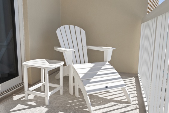 Private Gulf-View Balcony