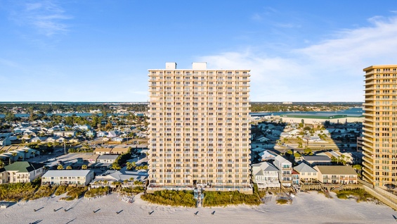 60B1F0C8-E67E-4258-AD23-C000956858AD