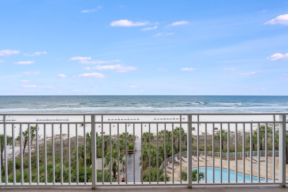 1A650E50-FD71-45F9-8A6A-C18DDE5A3320_1_105_c