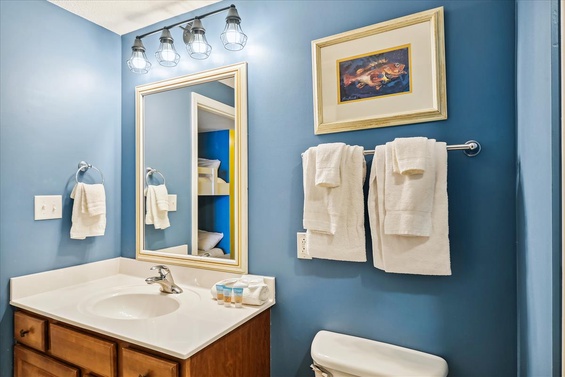 E60616E5-86BB-45B5-982E-79E99C7976DB