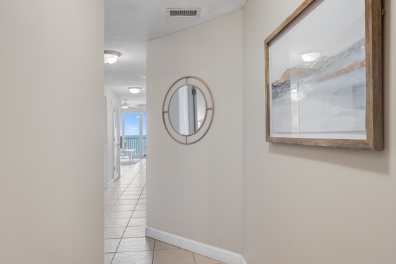 82F32023-6A10-43C7-9A4B-E83A528720D9