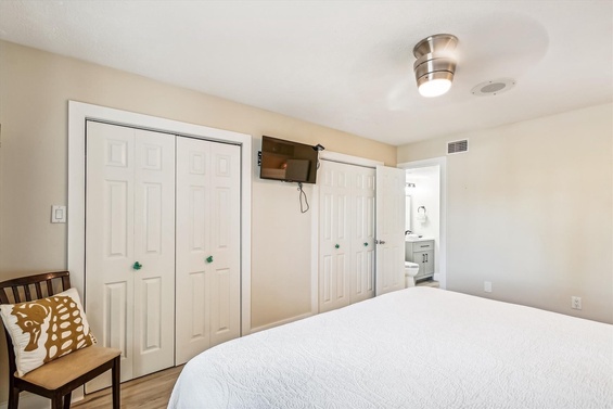 Serene Seaside Suite