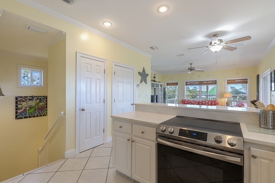 Modern & Fully Equipped