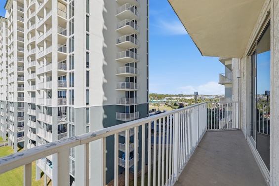 Private Balcony Beachfront Views