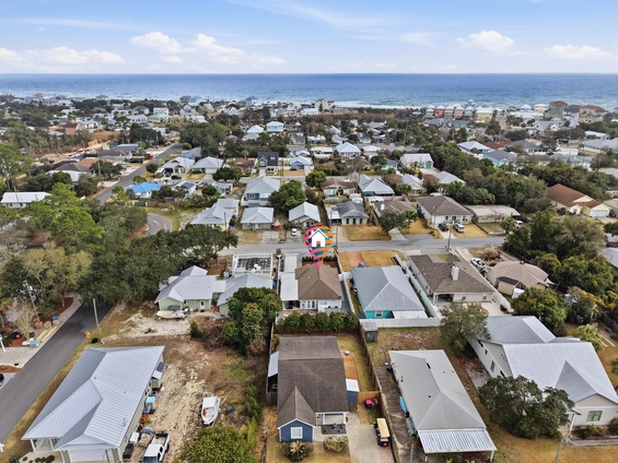 Walkable Gulf Location