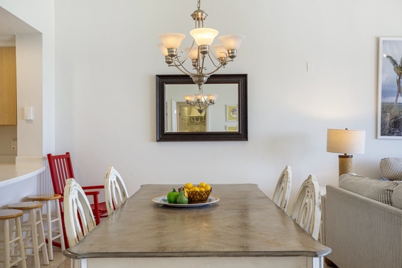Spacious Dining Area