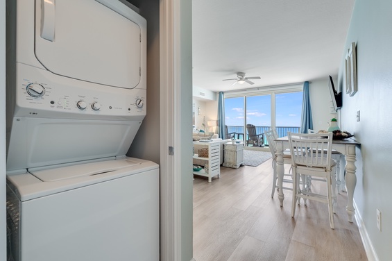 EA5B0EAC-E143-458F-9885-FC7726235EDF