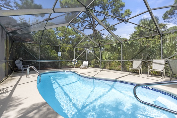 Private Screened Sanctuary