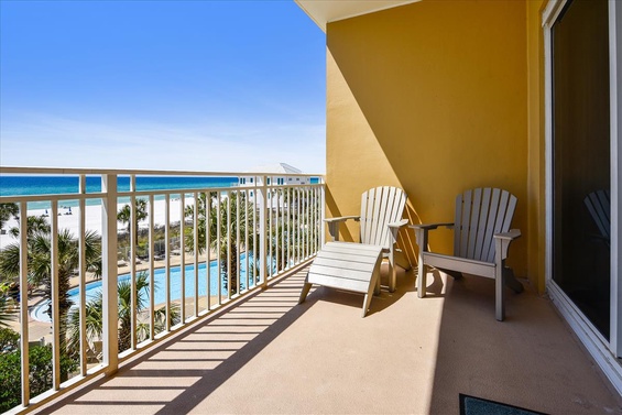 Floor Plan-Balcony-_KLH7736