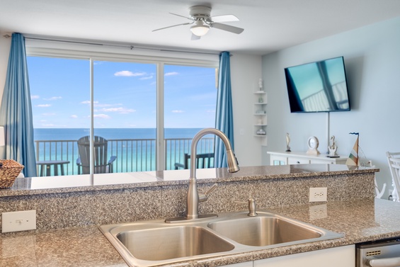 Modern Granite Kitchen