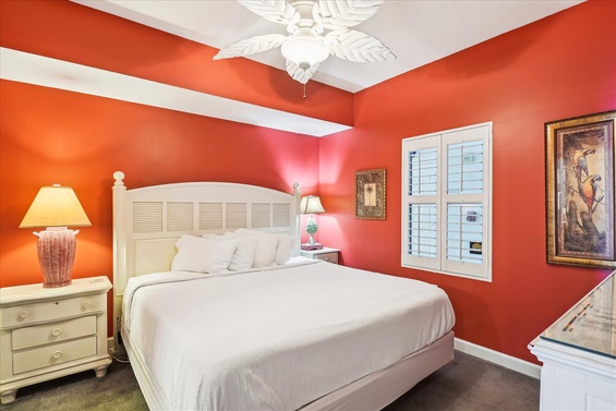 5E4B8680-A177-429A-B694-599D5E4EA4B4