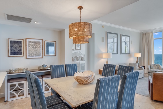 Oceanview Dining Experience