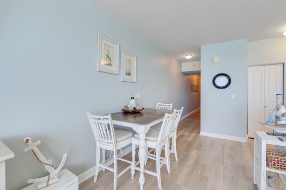 Bright Coastal Dining