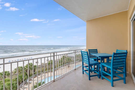 4A908E46-098F-44C3-BAB7-39944E631097