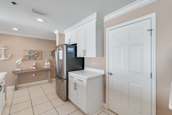 Modern Gourmet Space