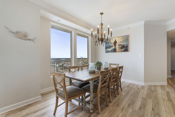 Oceanview Dining Space