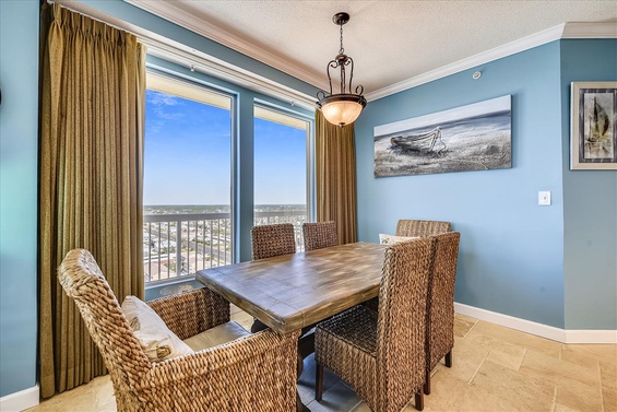 Floor Plan-Dining Room-_KLH5566