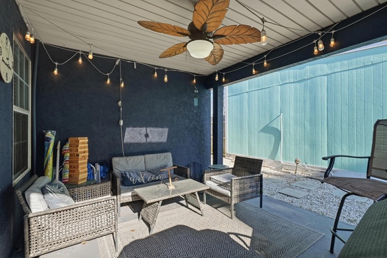 Peaceful Oceanview Balcony