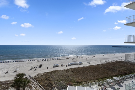 Wraparound Gulf Balcony with Sunset Views