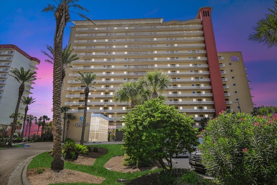 90F31F27-55C6-4C42-A8B4-52926245DDBF