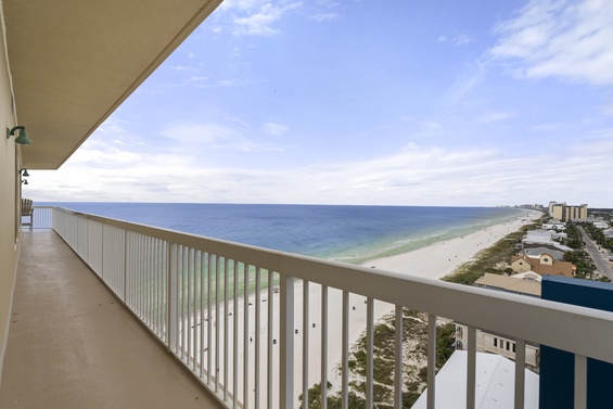 Private Oceanfront Balcony