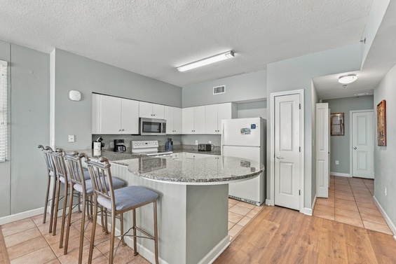 Fully Equipped Modern Kitchen