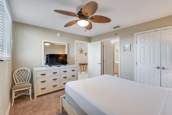 Serene Beachside Escape